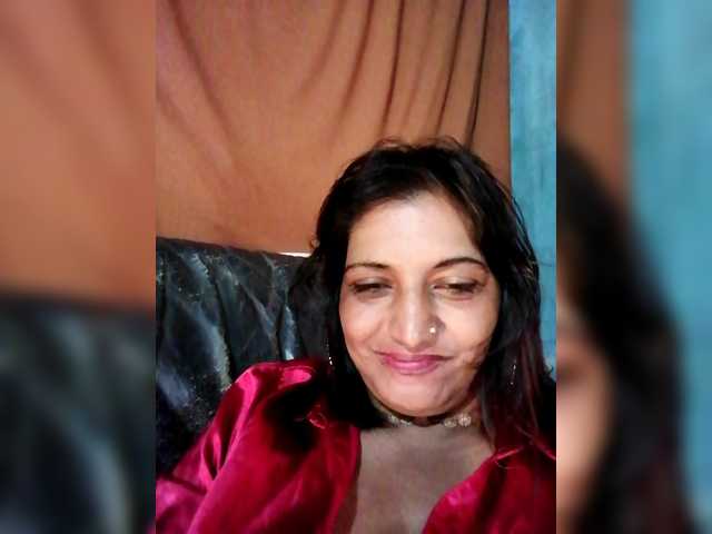 FiestyQueen's BongaCams show and profile