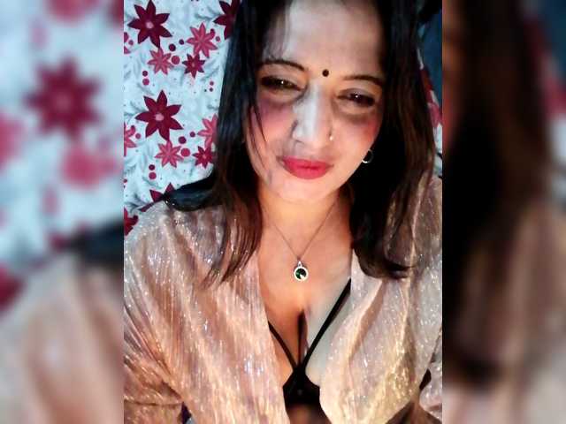 FiestyQueen live cam on BongaCams