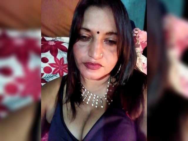 FiestyQueen live cam on BongaCams