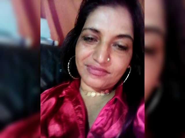 FiestyQueen's BongaCams show and profile