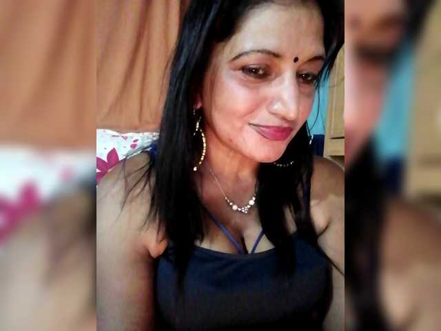 FiestyQueen live cam on BongaCams
