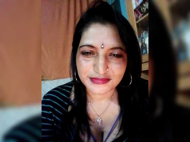 FiestyQueen live cam on BongaCams