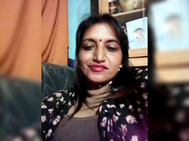 FiestyQueen webcam