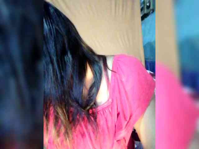 FiestyQueen webcam