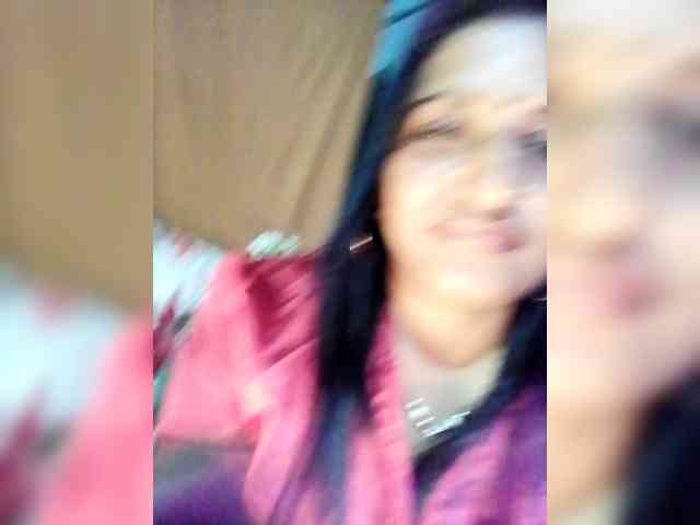 FiestyQueen webcam