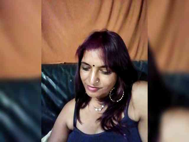 Model: FiestyQueen
