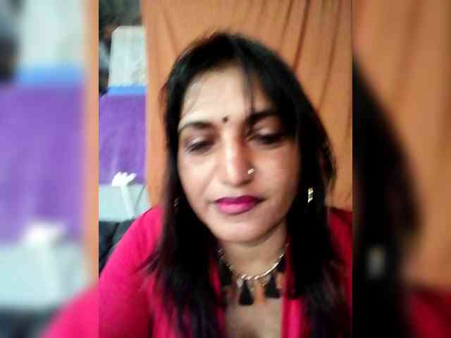 FiestyQueen webcam