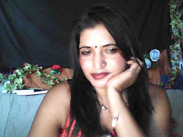 FiestyQueen webcam