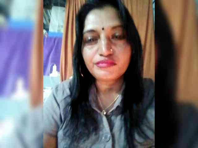FiestyQueen webcam