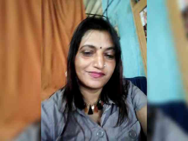 FiestyQueen webcam