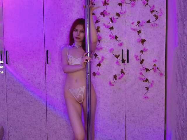 Hannakeyn live cam on BongaCams