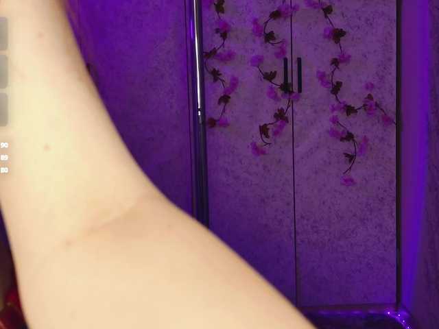 Hannakeyn live cam on BongaCams