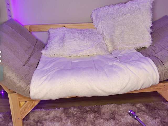 Hannakeyn live cam on BongaCams