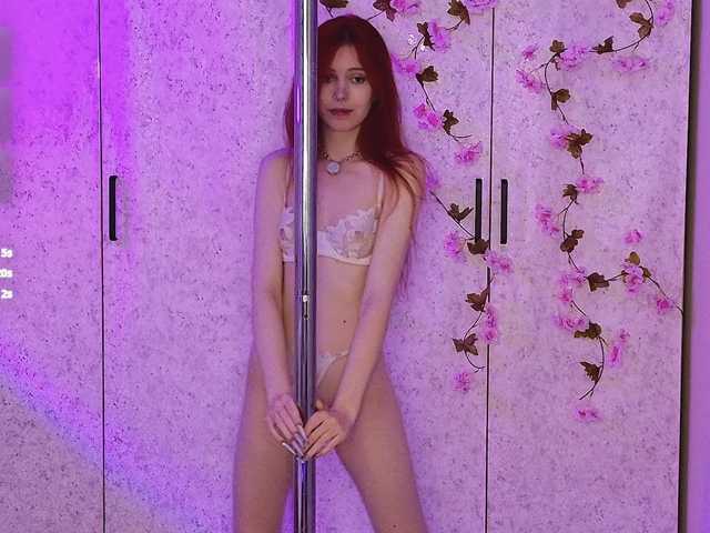 Hannakeyn live cam on BongaCams