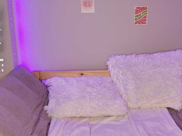 Hannakeyn live cam on BongaCams