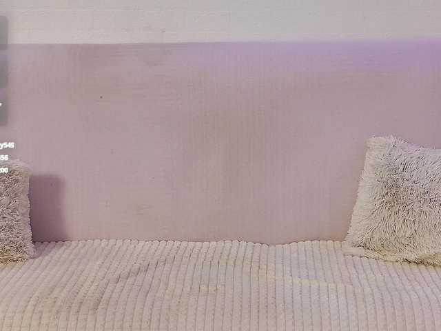 Hannakeyn live cam on BongaCams