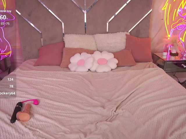 HeavenElle live webcam show