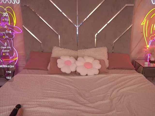 HeavenElle live cam on BongaCams