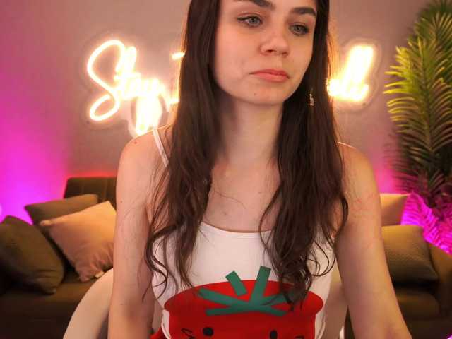 HeavenElle live webcam show