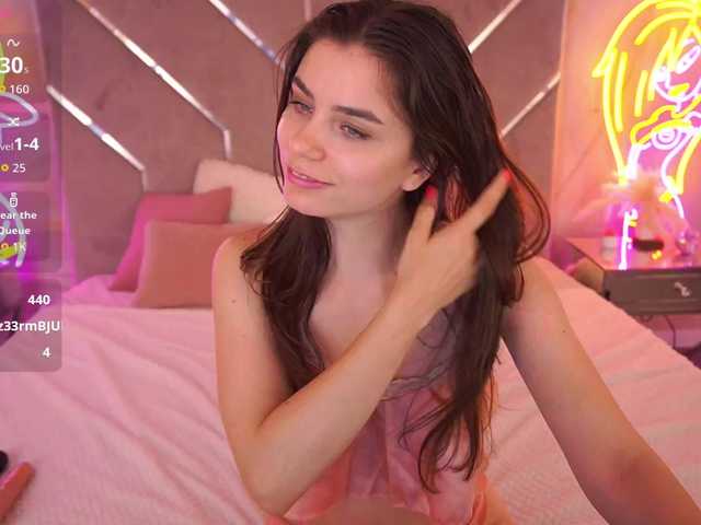 HeavenElle live cam on BongaCams