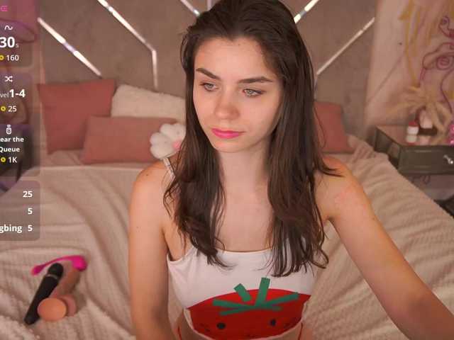 HeavenElle live cam on BongaCams