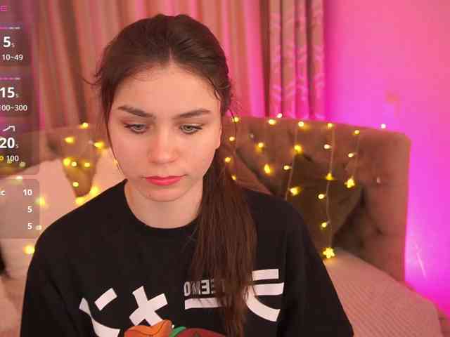 HeavenElle webcam