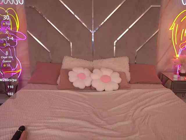 HeavenElle webcam