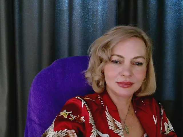 VeraFisher live cam on BongaCams