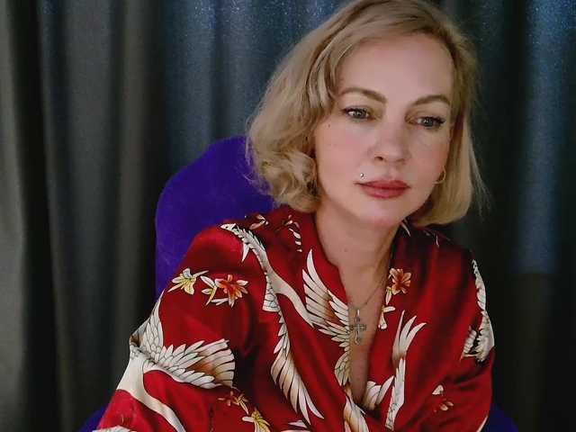 VeraFisher live cam on BongaCams