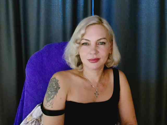 VeraFisher webcam