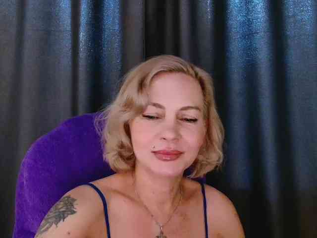 VeraFisher webcam