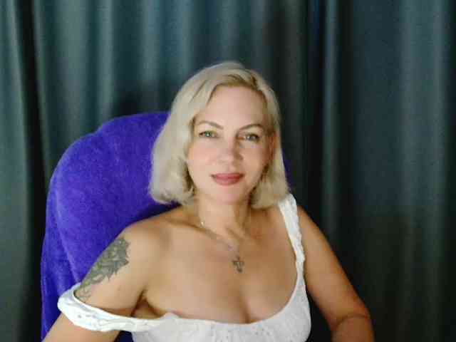 VeraFisher webcam