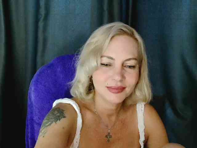 VeraFisher webcam
