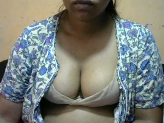 Sandiesexy live cam on BongaCams