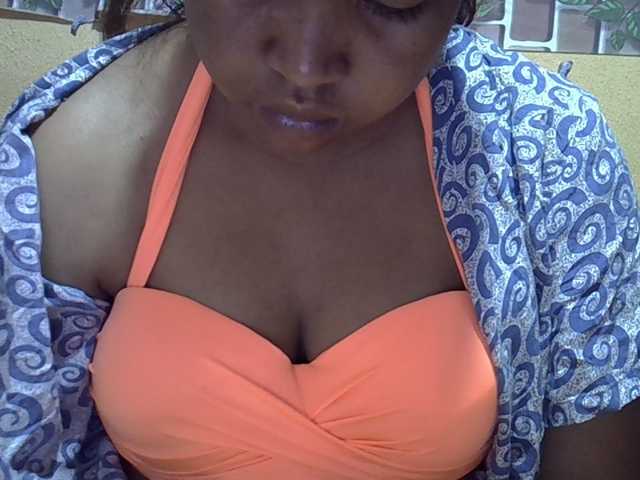 Sandiesexy live cam on BongaCams