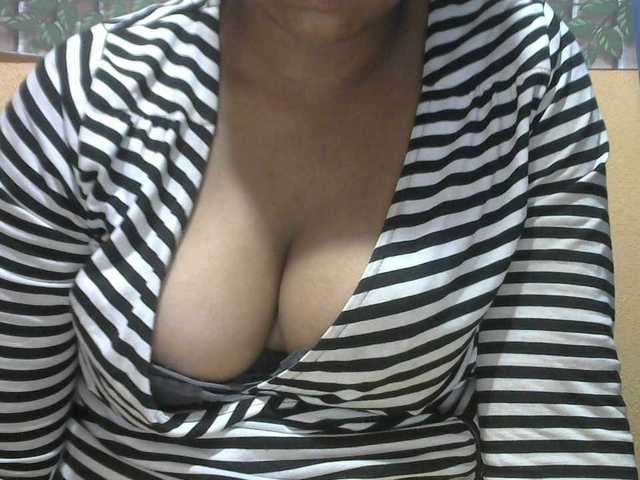 Sandiesexy live cam on BongaCams