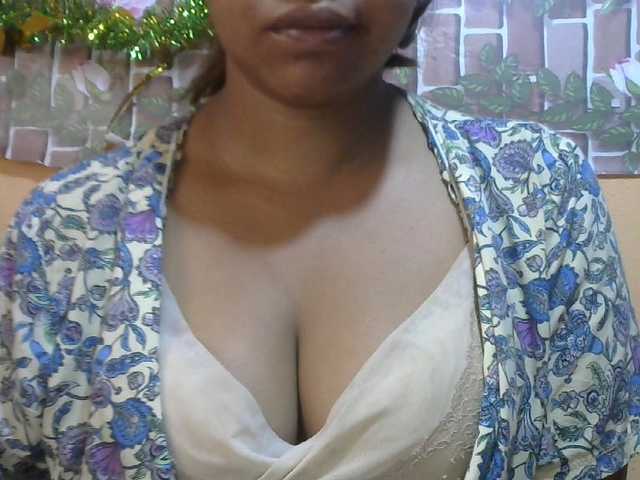 Sandiesexy live cam on BongaCams