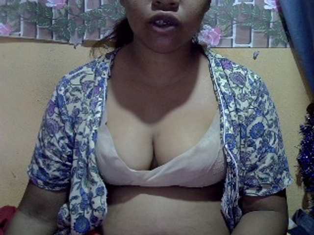 Sandiesexy live cam on BongaCams