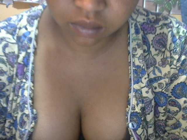 Sandiesexy live cam on BongaCams