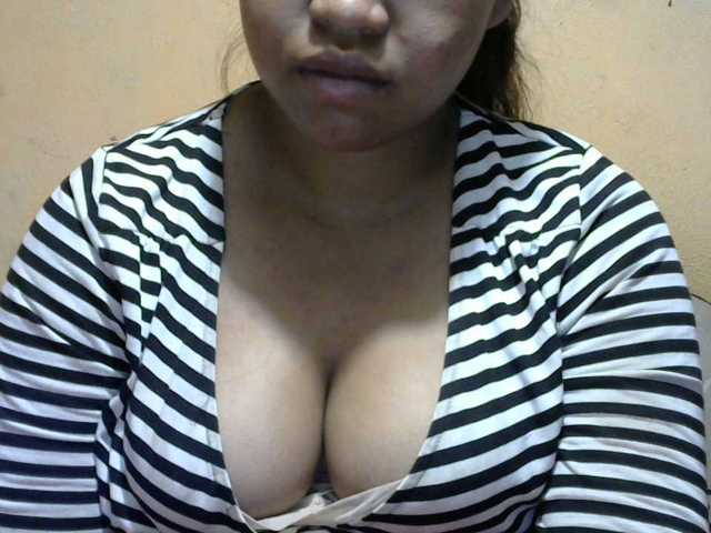 Sandiesexy live cam on BongaCams