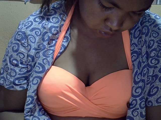 Sandiesexy live cam on BongaCams