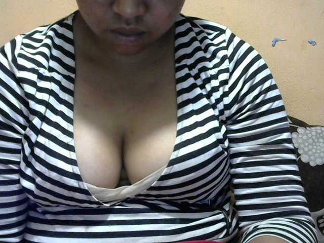 Sandiesexy live cam on BongaCams