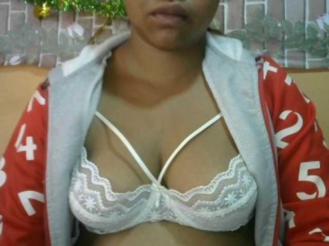 Sandiesexy live cam on BongaCams