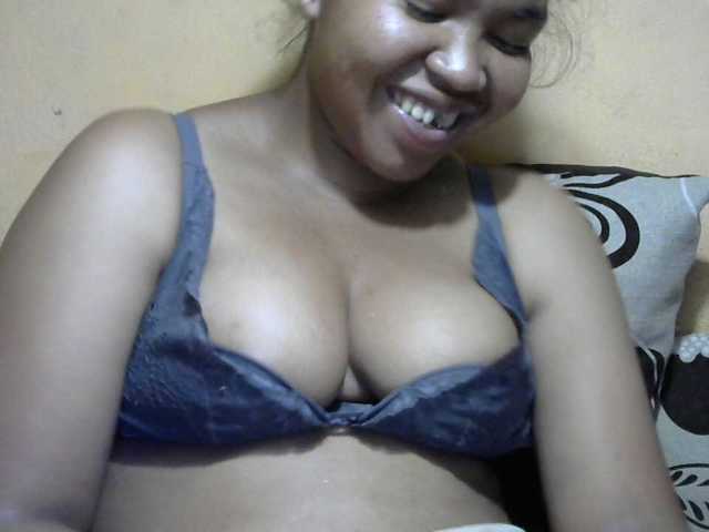 Sandiesexy live cam on BongaCams