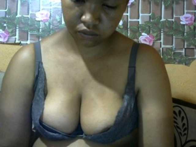 Sandiesexy live cam on BongaCams