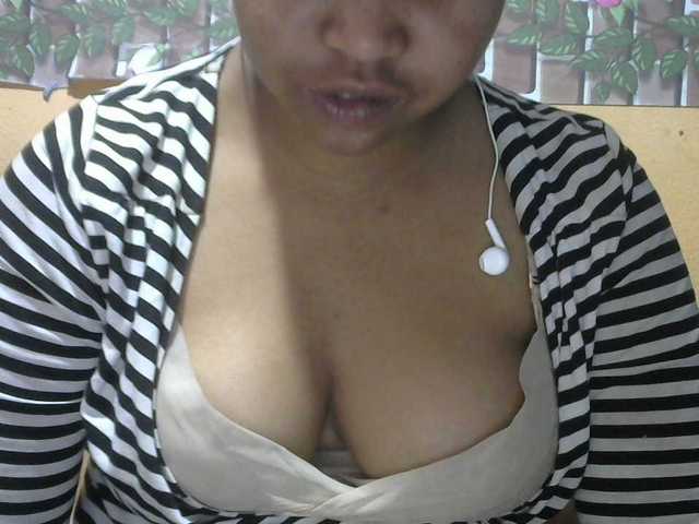 Sandiesexy live cam on BongaCams