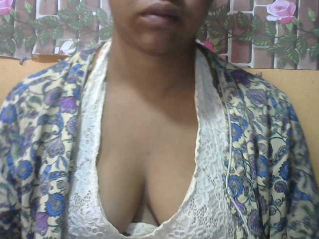 Sandiesexy live cam on BongaCams