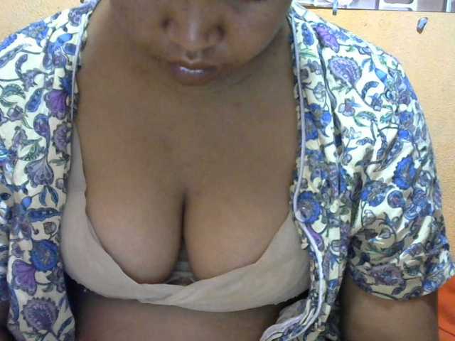 Sandiesexy live cam on BongaCams