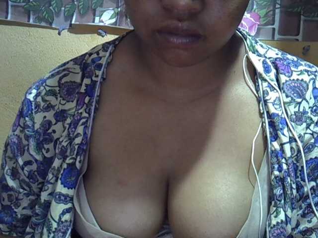 Sandiesexy live cam on BongaCams