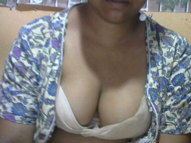 Sandiesexy live cam on BongaCams